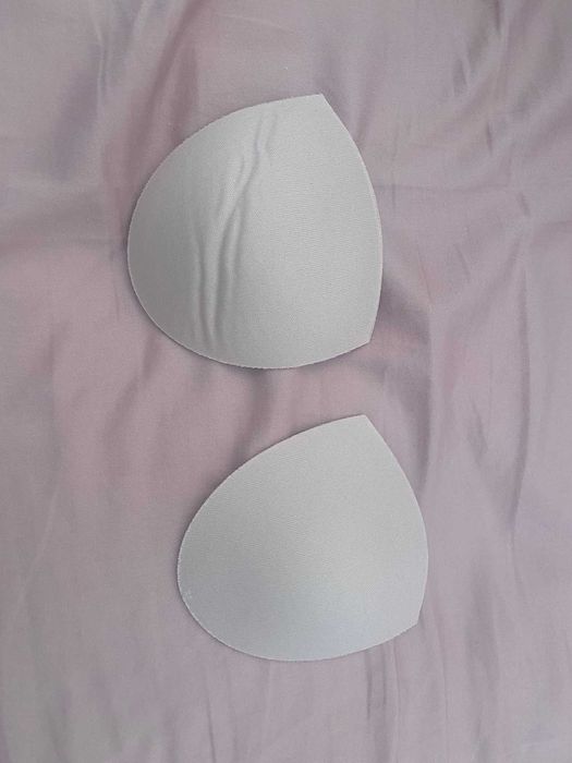 almofadas para ombros bejes