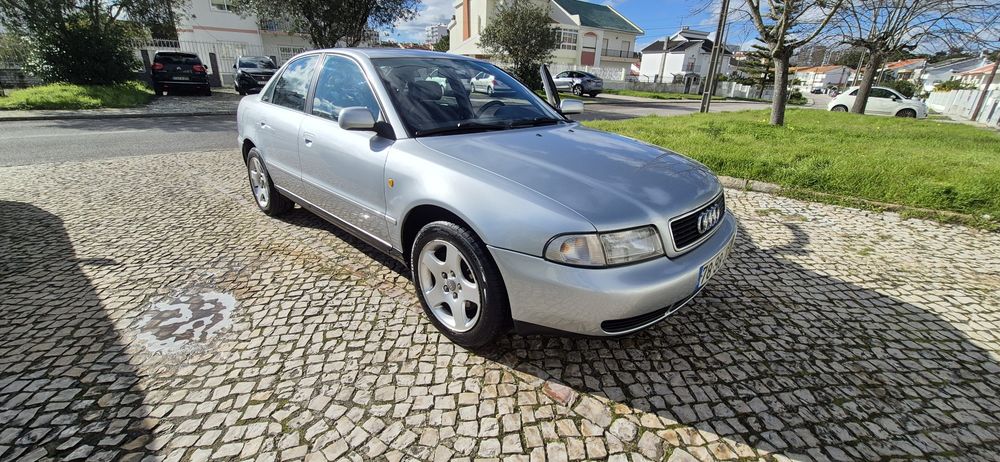 Audi A4 1.9 tdi 110cv sline