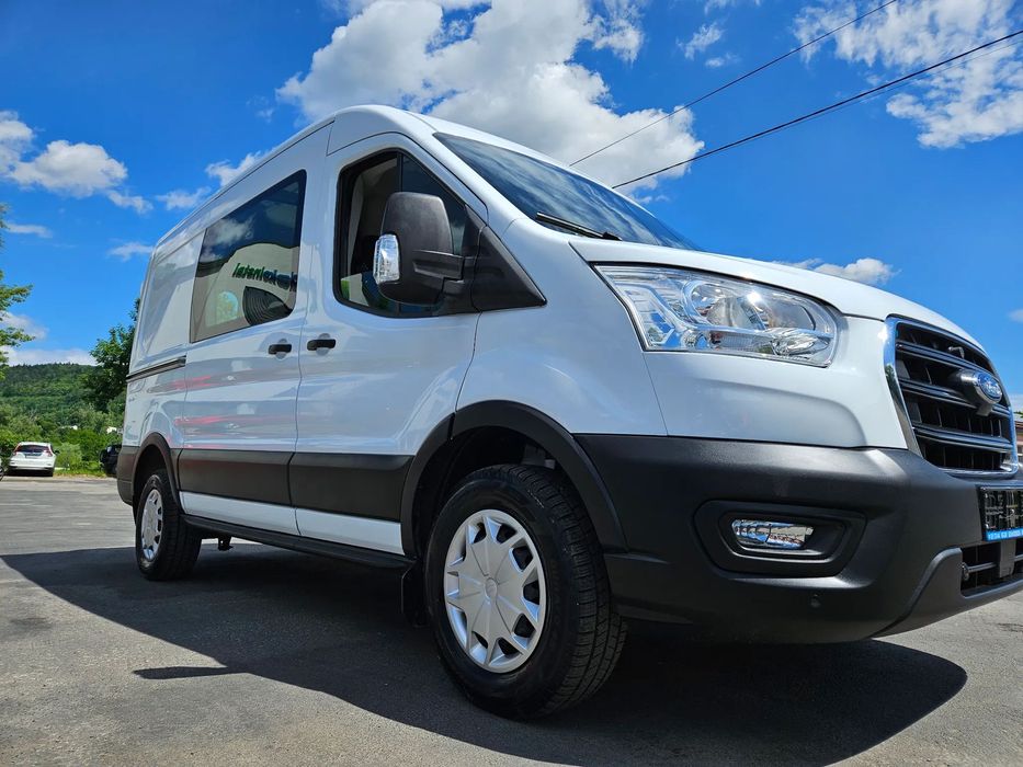 Ford Transit 4x4 rok2020 km93320 klimatronik ele fotele kamera hak2800kg  Leasing mozliwy cena netto69000