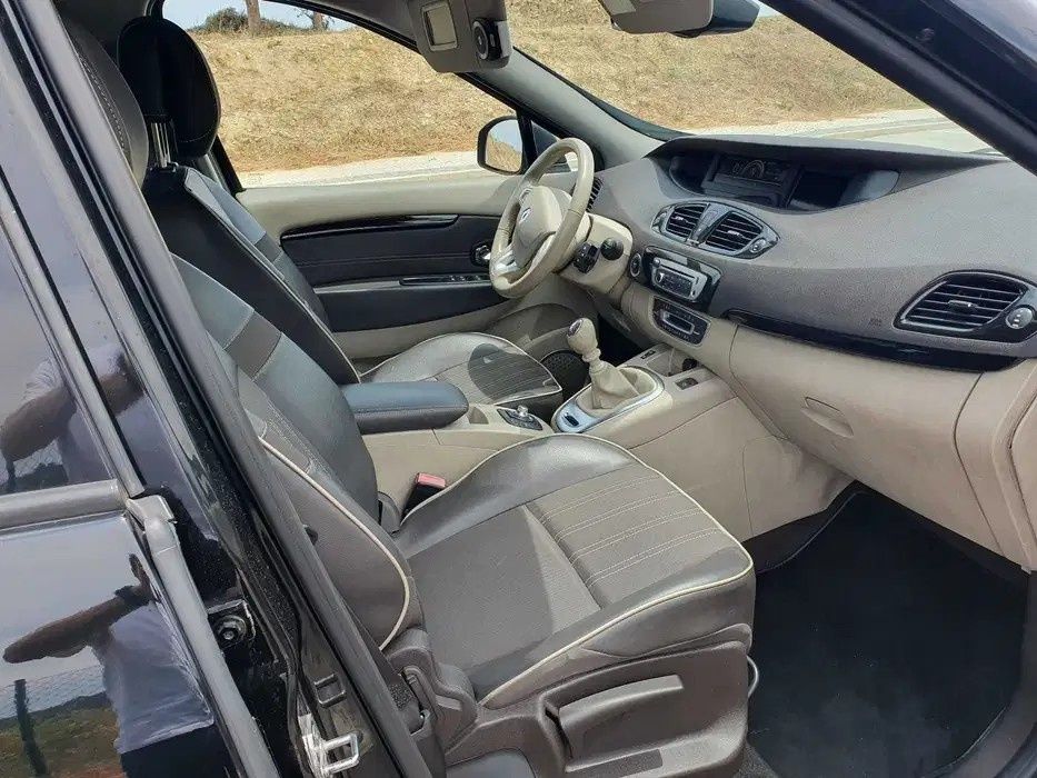 Grand Scénic 7L Bose 1.6 dCi 130cv | Muito Estimado | Familiar