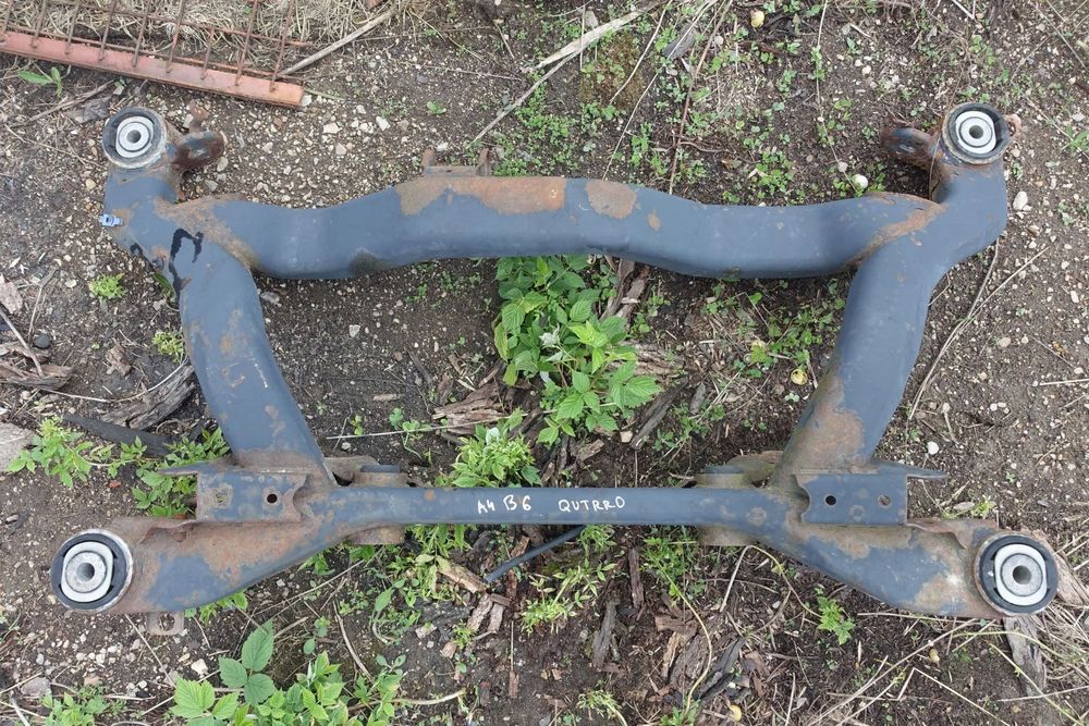 BELKA TYLNA KOŁYSKA WÓZEK SANKI AUDI A4 B6 B7 QUATTRO