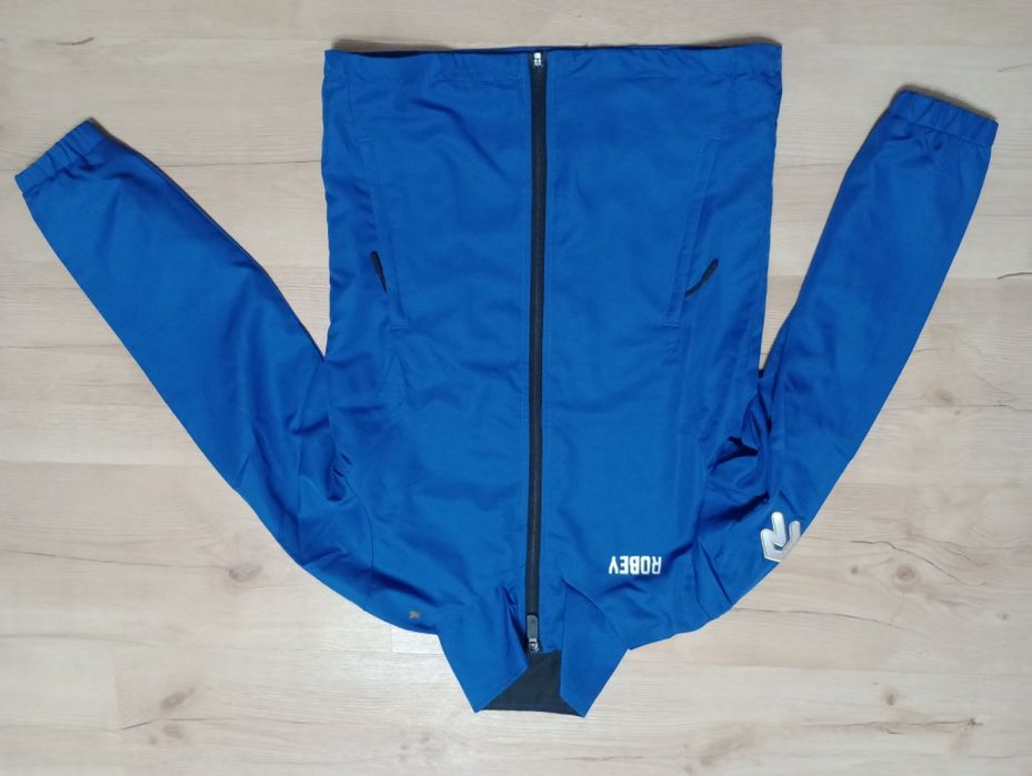 Nowa bluza sportowa treningowa kurtka wiosenna wiatrówka 140  Robey