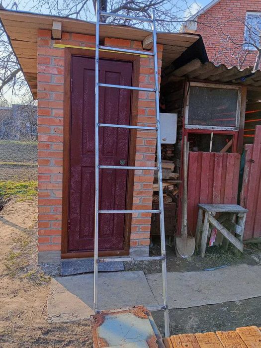 драбина приставна оцинкована