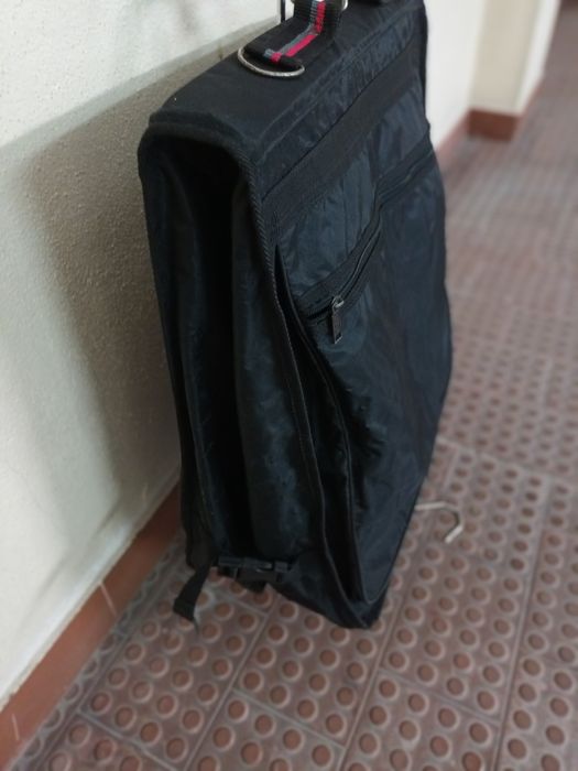 Mala de viagem para fatos, de homem ou senhora