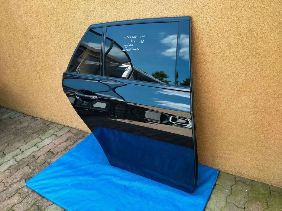 MERCEDES E Klasa W213 LIFT KOMBI / 197 / DRZWI PRAWE TYLNE PRAWY TYŁ / ORYGINAŁ / KOMPLETNE / Do założenia