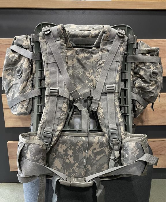 Рюкзак US Army Molle II Large Rucksack ACU 80l