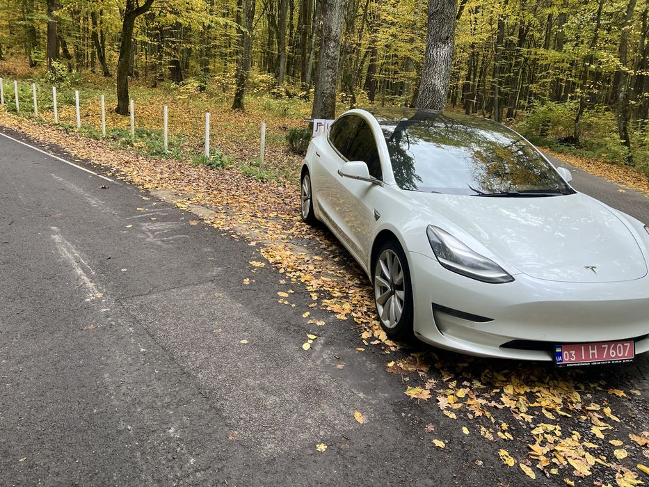 Tesla Model 3 2018