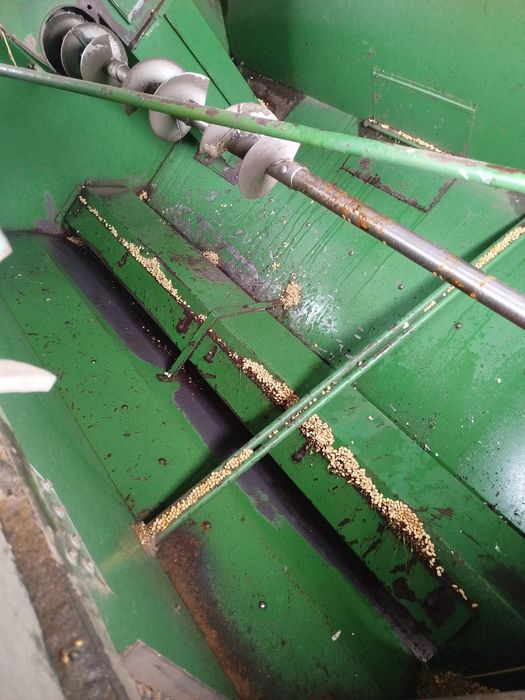 Продам комбайн John deere 630