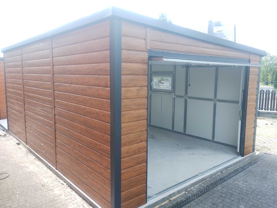 Garaż ocieplany stalowy drewnopodobny. 4x6. Automat. Płyta pur 4.