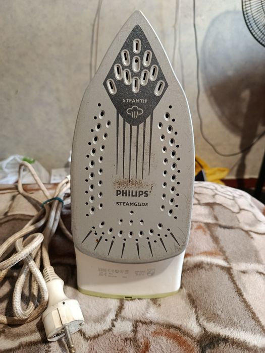 Утюг Philips GC 3640