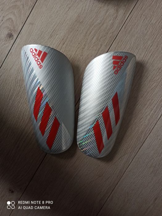 Halówki + ochraniacze piszczeli