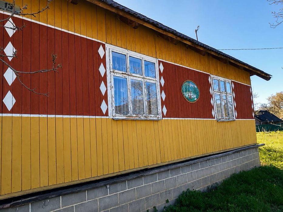 Продаж будинку в с. Новоселиця, площею 88 м2 та ділянкою 0.24 га