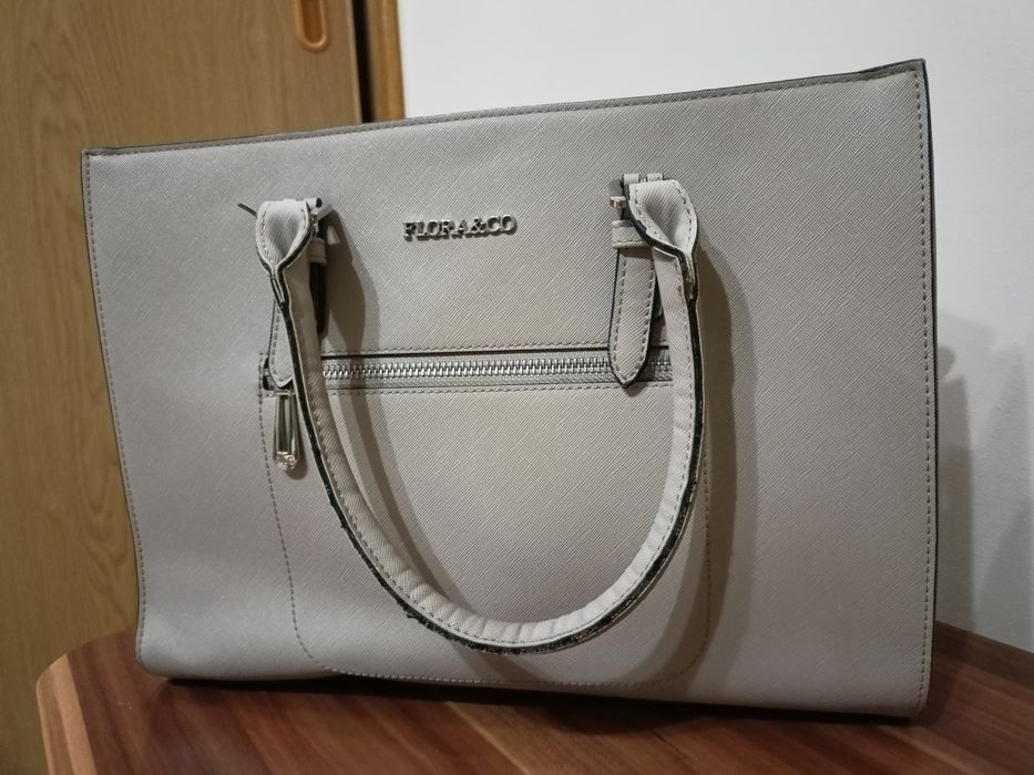 Torebka damska Flora & Co do ręki
