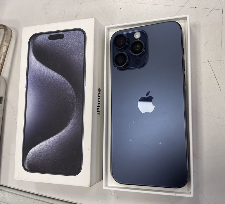 iphone 15 pro max 256gb blue titanium - купити мобільні телефони