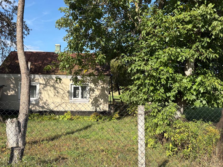 Продається житловий будинок
