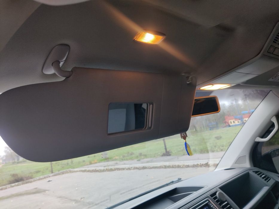 Volkswagen Transporter 2016 пассажир