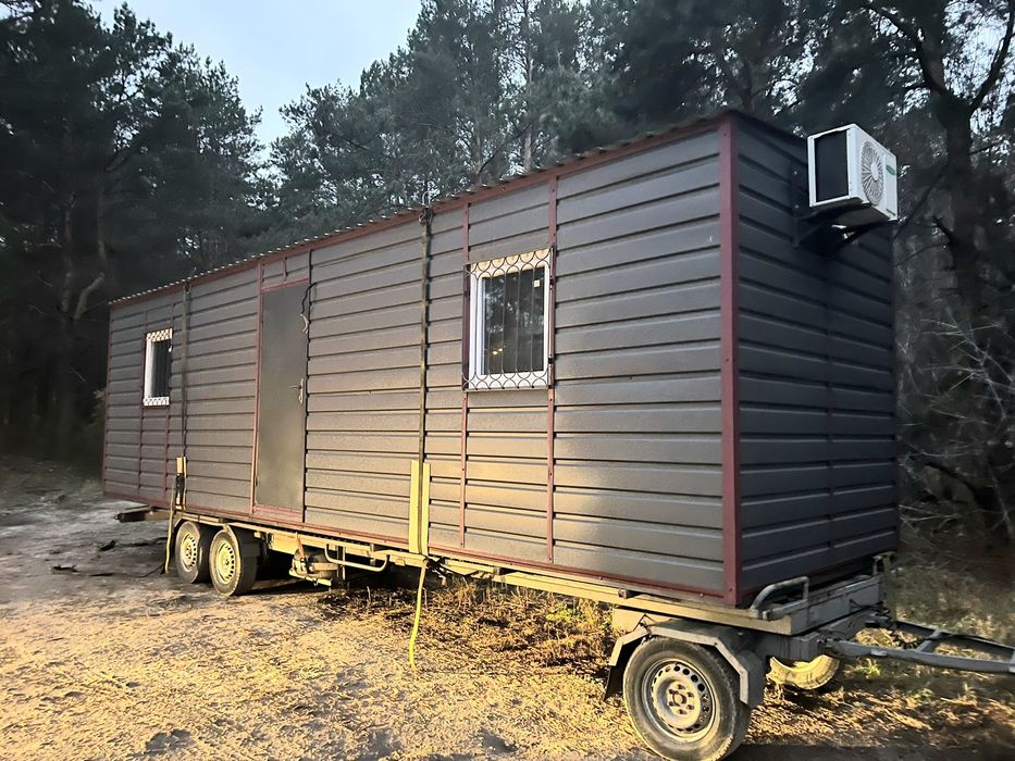 Вагончик утеплён.Новый