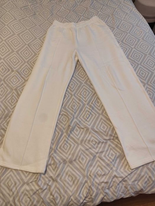 Dresy Diverse szerokie nogawki