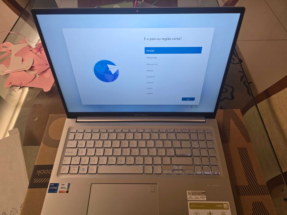 Portátil ASUS Vivobook 16 F1605Z – Performance e Estilo