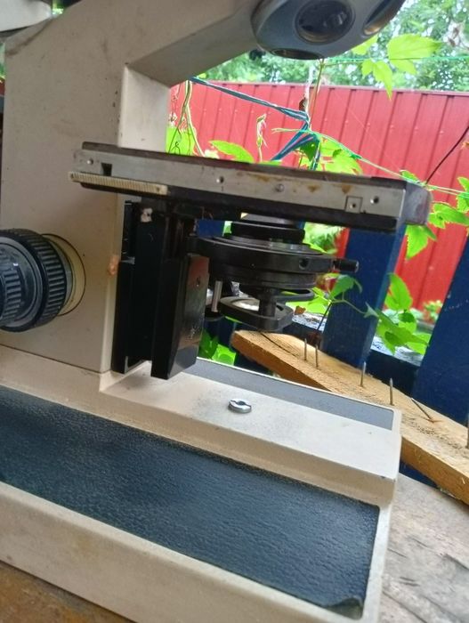 Продам запчастини для микроскопа pzo