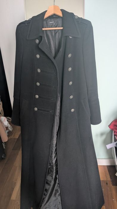 Пальто утеплене чорне