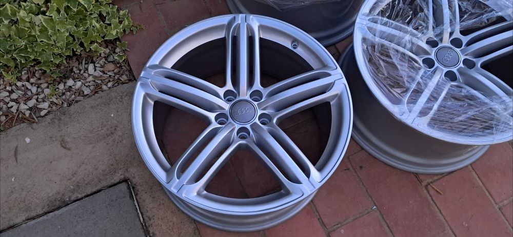Jantes Audi 19 Originais 9J ET33 Novas e 2 8.5J ET 43