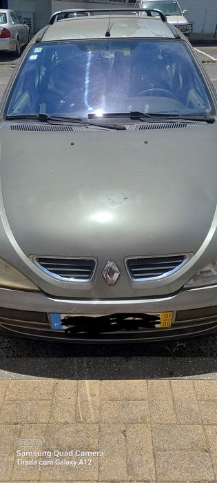 Renault megane 1.4 gasolina de 2001