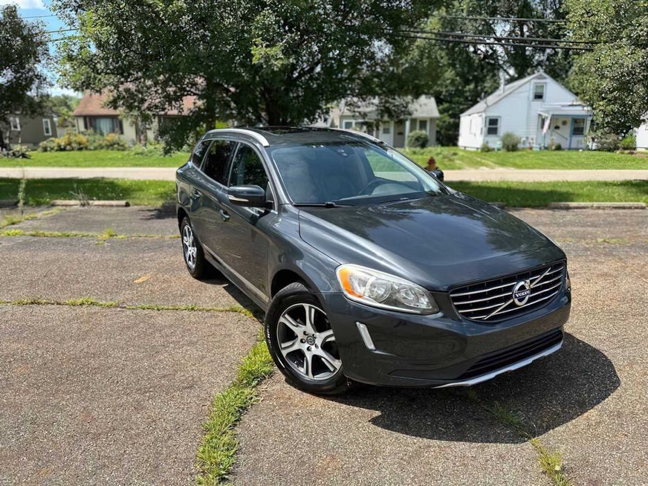 Volvo XC60 T6 Premier Plus      2014