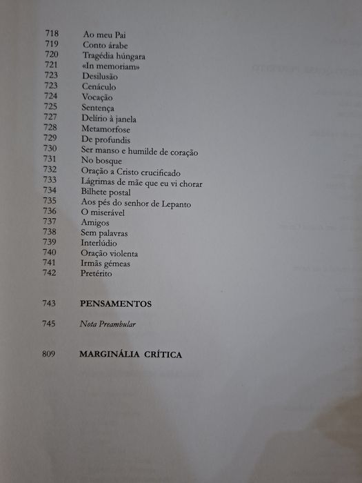 Um Olhar Infinito Poesia Reunida 1° Edição