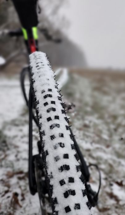 Opony Continental Mountain King cx 35mm - 2szt