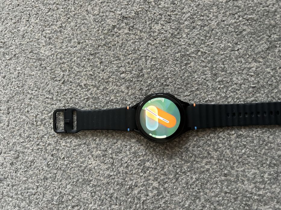 Smartwatch czarny