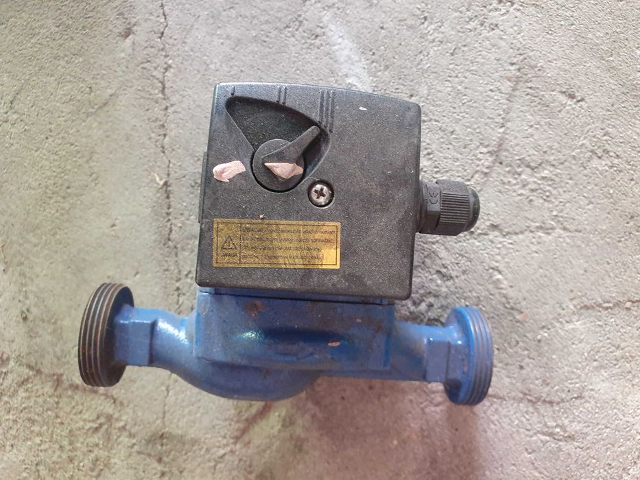 Pompka co cyrkulacyjna plus zawor zwrotny