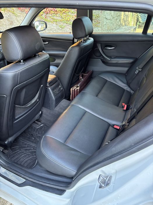 BMW 320d , ano  2010 ,carrinha.