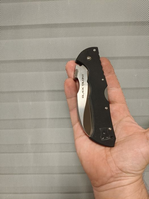 Cold Steel Black Talon II folder serrated