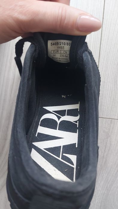 Кросівки Zara чорні демісезони 36(23 см)