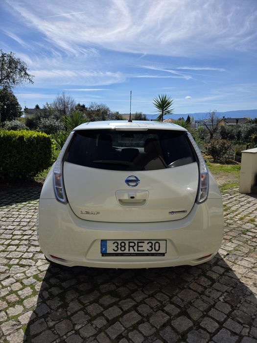 Nissan Leaf 2016426535702045009922