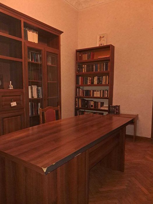 Сдам офис Семинарская Французский бульвар 170 кв.м.