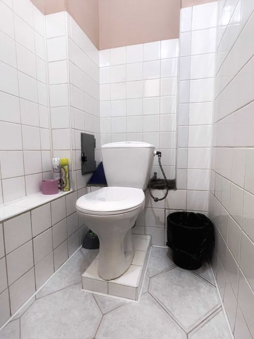 Комфортабельний хостел! Троєщина (не виключають світло,завжди тепло).