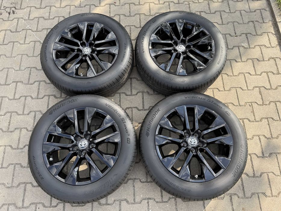 Koła letnie 19 Toyota Rav4 V z nowymi oponami Hankook 235/55R19 DOT4825