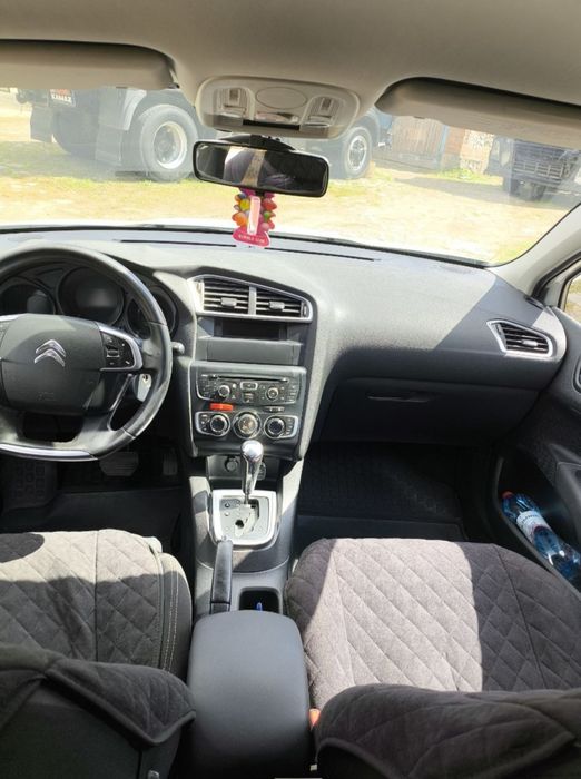 Citroen  c4 2012