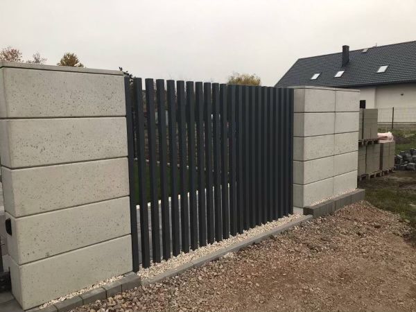 Ogrodzenia stalowe, aluminiowe, panele ogrodzeniowe 2D, 3D