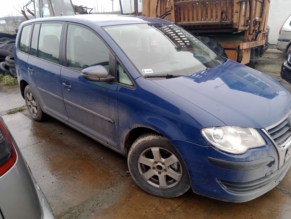 продам для vw touran 2.0 tdi