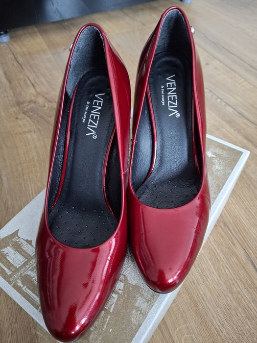 Szpilki venezia bordowe, rozmiar 40.