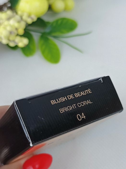 Gucci Blush de Beauté 04 Bright Coral – Róż do policzków i oczu