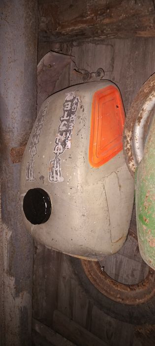 Продам бак иж п5