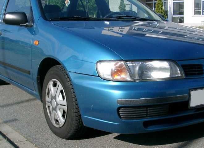 Farol da frente lado Nissan Almera N 15 1998/2000