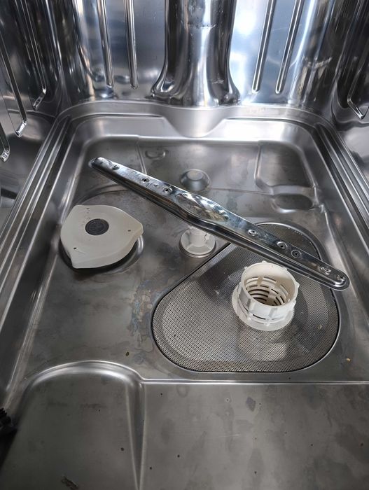 Zmywarka Whirlpool ADP550IX do naprawy