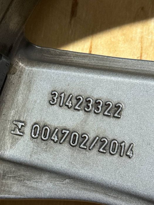 R16_Легкосплавні диски Volvo R-design V40, V50, V60