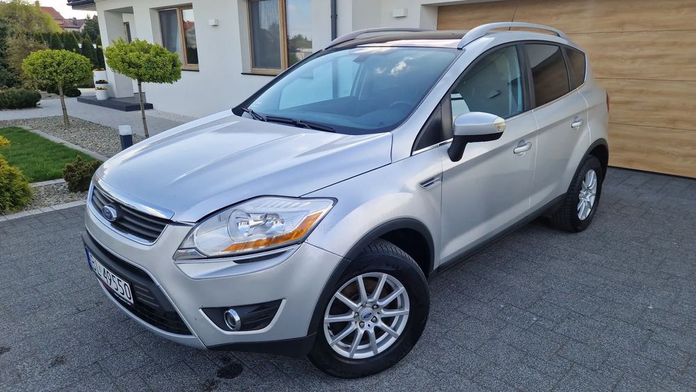 Ford Kuga 2.0 Tdci 136km 4x4 Titanium Panorama Klimatromnik