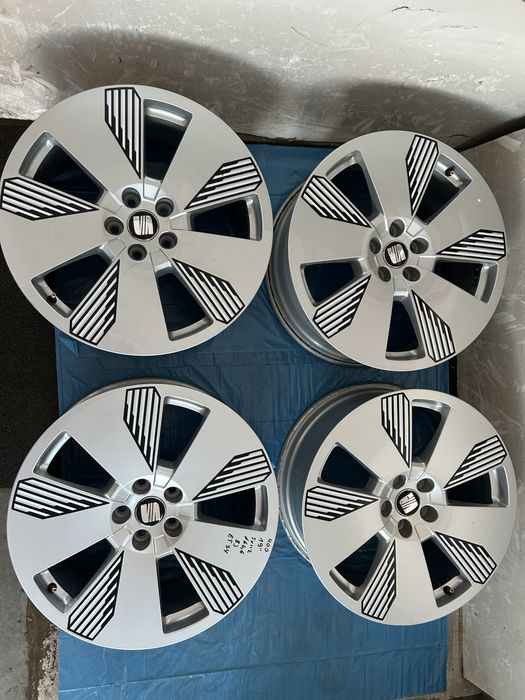 400 Felgi Aluminiowe SEAT R 19 5x112 Bardzo Ładne